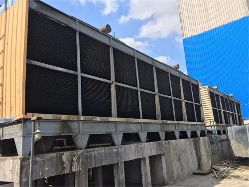 如何選擇橫流式冷卻塔的安裝位置(中溫逆流式方形冷卻塔規格)