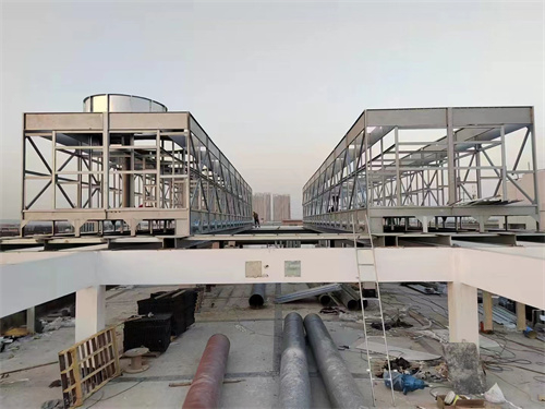 水冷冷卻塔的日常維護保養(冷卻塔維護圖片)