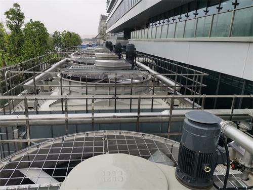 冷卻塔維修廠家講解冷卻塔安裝位置(冷卻塔安裝維修