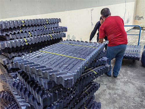 方形冷卻塔的組成與安裝(225噸方形冷卻塔安裝步驟)