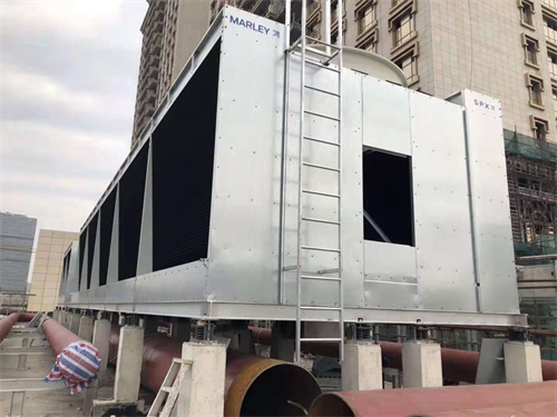 封閉式冷卻塔中的風機和噴淋泵如何維護？(閉式冷卻塔