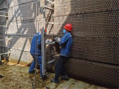 如何調節冷卻塔的損失冷卻水量和溫度